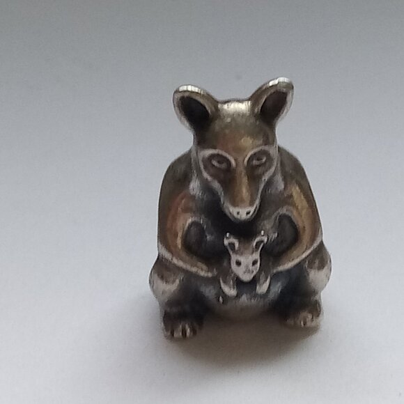 AUTHENTIC PANDORA CHARM KANGAROO WITH BABY BEAD 790534 - Picture 1 of 4
